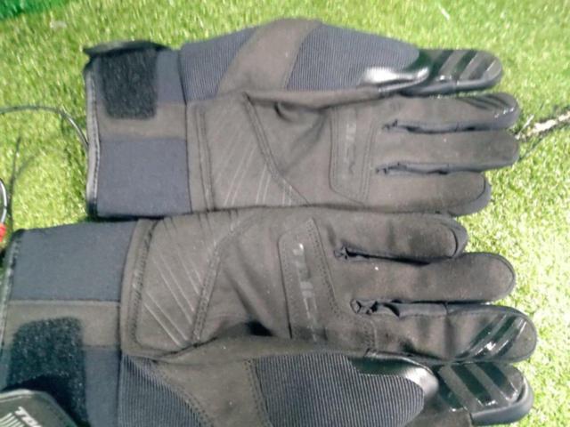 RSTaichiRST642
e-HEAT
Stealth Short Gloves
Size: XL