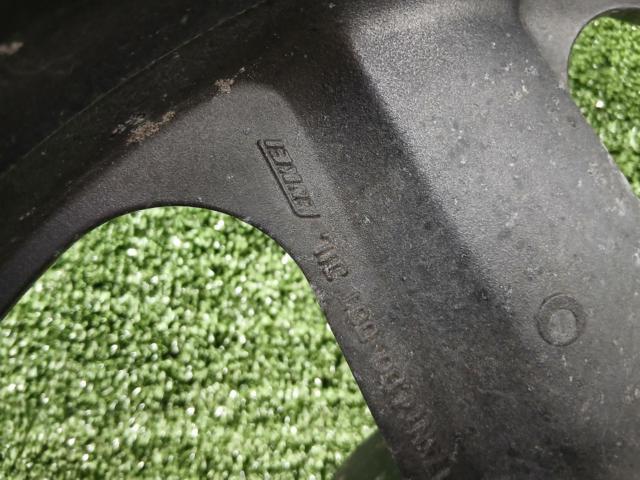 【HONDA】純正リアホイール CB400SF(NC31、’94)外し MT4.00×17