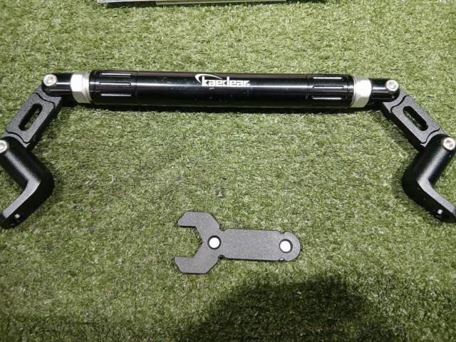 Kaedear/Kaedear Double Wish Mirror Bar
Part Number: KDR-HB6