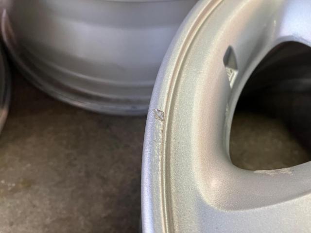 【日産純正】 日産純正14インチアルミホイール