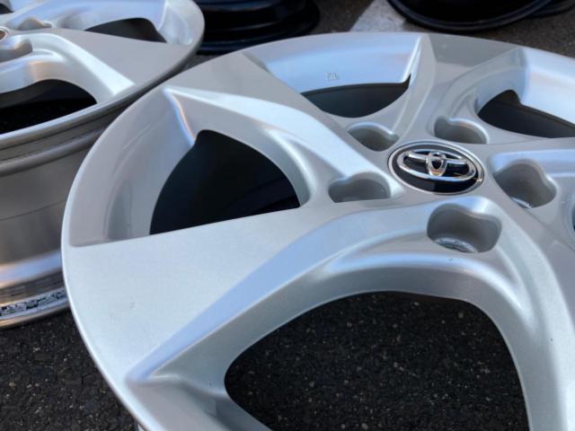 【トヨタ純正】 CH-R 17インチ純正アルミホイール