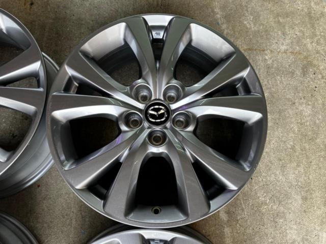 マツダ CX-30純正アルミホイール