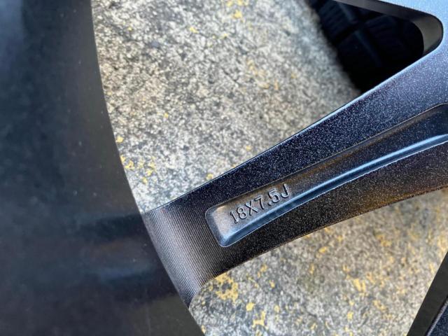 BADX(バドックス)  SPORT SP-10  + YOKOHAMA(ヨコハマ)  iceGUARD G075