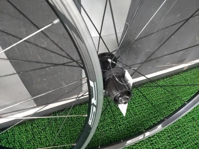 SHIMANO RS010/622x15c 700cホイール前後セット