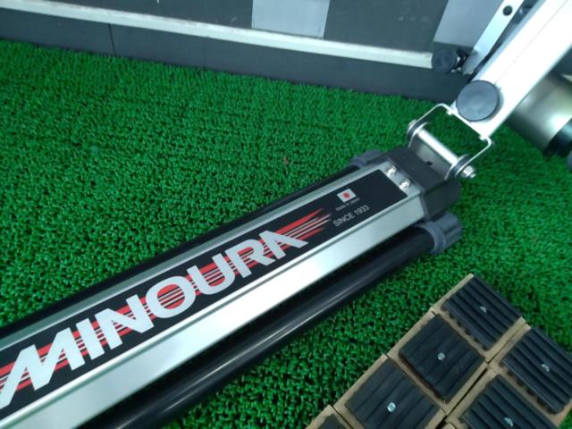MINOURA FG220 ハイブリッドローラー/サイクルトレーナー