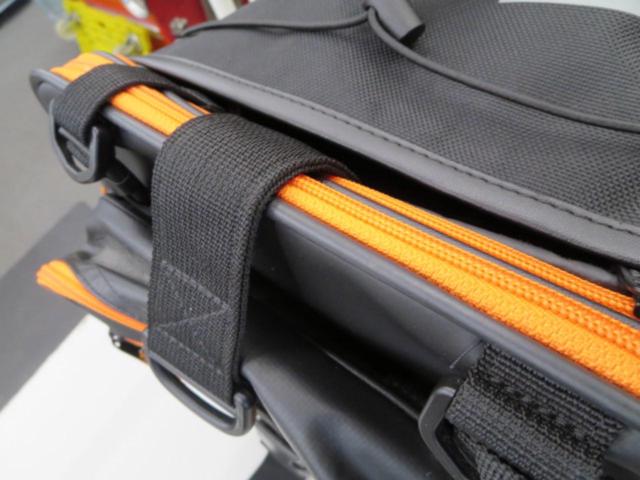 TANAX MFK254 キャンピングシシートバッグ2 ブラック/オレンジ 