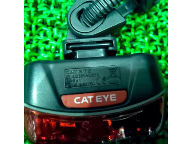 CATEYE RAPID3 AUTO 電池式リアライト