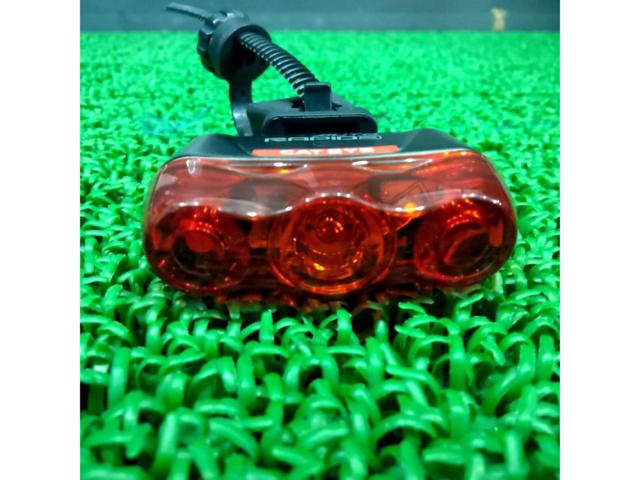 CATEYE RAPID3 AUTO 電池式リアライト
