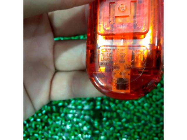 CATEYE OMNI5 乾電池式テールライト
