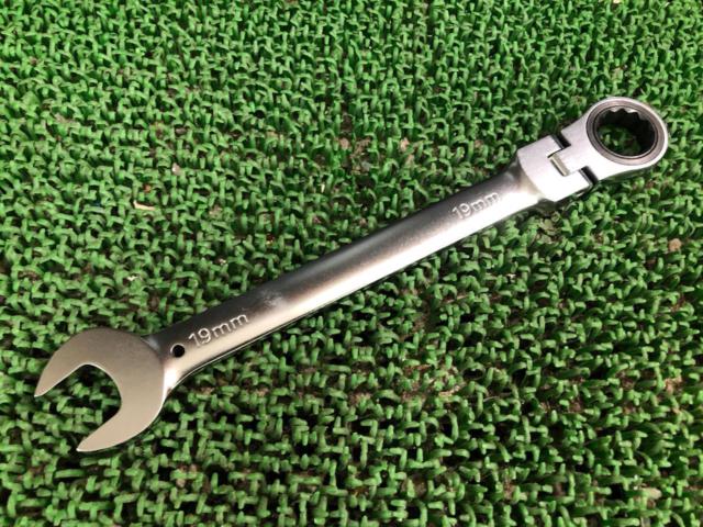メーカー不明 コンビネーションラチェットレンチ 19mm
