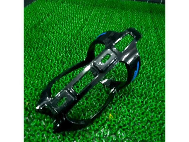 GIANT HIGH FLEXIBLE MATERIAL ボトルケージ ブラック/ブルー