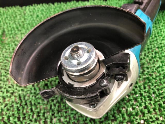 マキタ makita  18V 100mm 充電式ディスクグラインダ GA418DZ(本体のみ)
