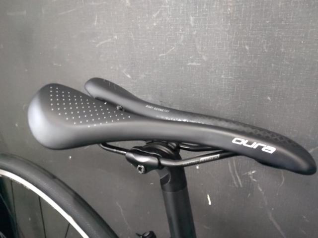 SPECIALIZED Amira SL4 Elite 2016年モデル 105 5800mix 700c 2×11S カーボンロードバイク 44cm ブラック