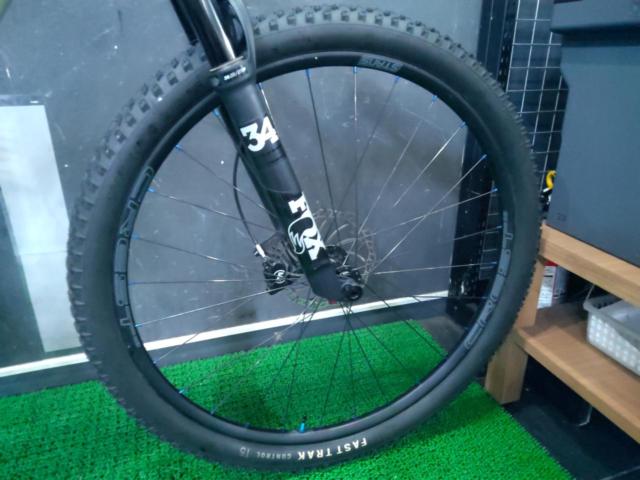 SPECIALIZED Epic Expert EVO 2019年モデル 29インチ SRAM GX EAGLE 12S カーボンMTB グレー