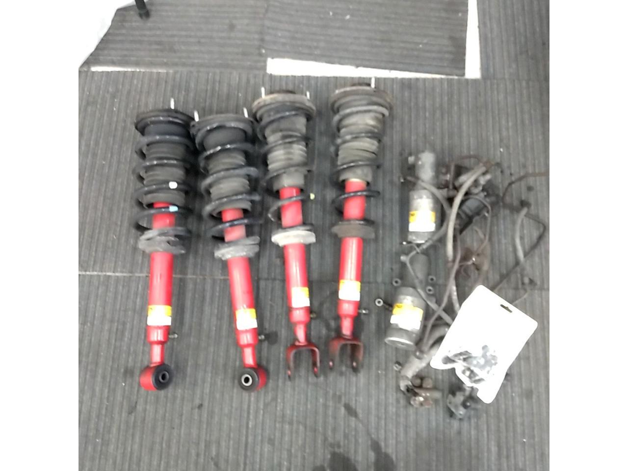 Toyota genuine option
Yamaha Tune
Hydraulic suspension kit
[Supra
RZ/JZA80
Late]