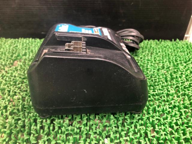 makita マキタ 急速充電器 DC10SA 10.8Vスライド用