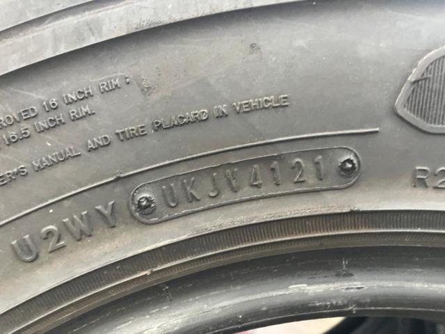 DUNLOP GRANDTREK MT2