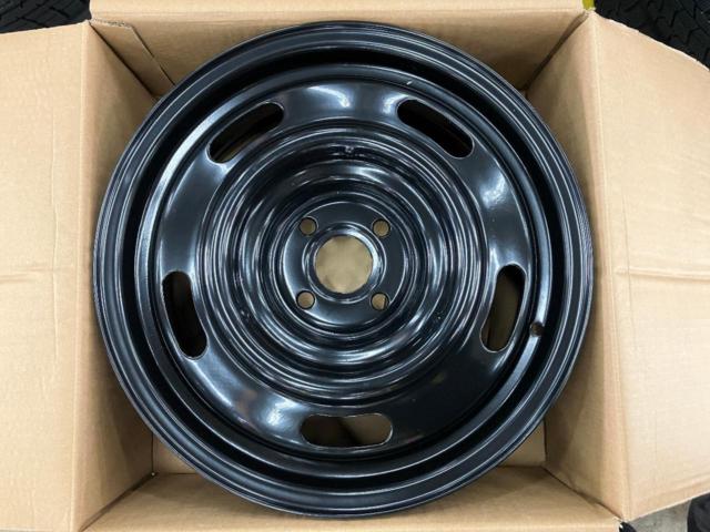 [ALPINE
STYLE]
Cal's
Motor
Havana
Cool
Night
Edition
Genuine steel wheel