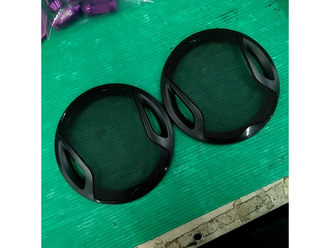 Unknown Manufacturer
Speaker grille (16cm??)