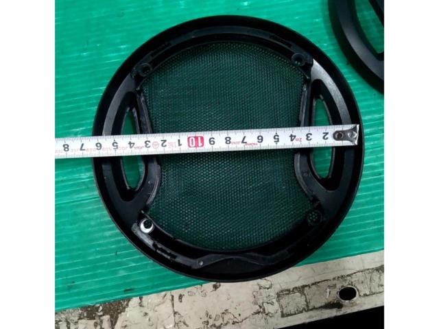 Unknown Manufacturer
Speaker grille (16cm??)