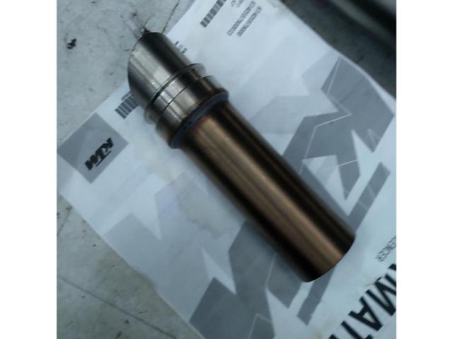 KTM
PowerParts
Titanium Hexagonal Slip-on
1290 Super Duke-R ('14-'19)