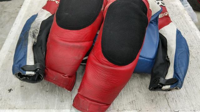 サイズ:LW BERIK レーシングレザースーツ