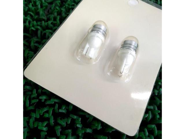 Unknown Manufacturer
LED bulb
T10
white