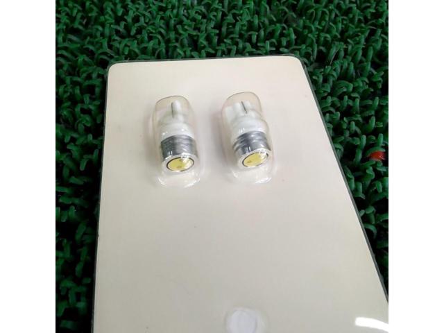 Unknown Manufacturer
LED bulb
T10
white