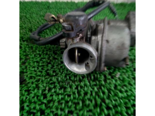 HONDA
Genuine carburetor and manifold
Magna 50 (AC13)