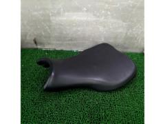 TRIUMPH
Genuine front seat
Daytona 675 (-'12)