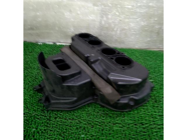 YAMAHA
Genuine lower air cleaner box
FZ-1
FAZER (RN21J)
