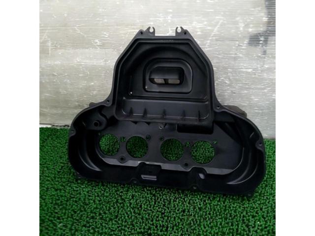 YAMAHA
Genuine lower air cleaner box
FZ-1
FAZER (RN21J)