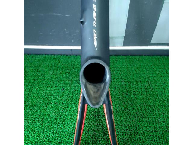 LAPIERRE AIRCODE 300 2015年モデル カーボンフレーム レッド 49cm ※フォーク無し、シートポスト/クランプ・ BB下小物・RDハンガーなど欠品