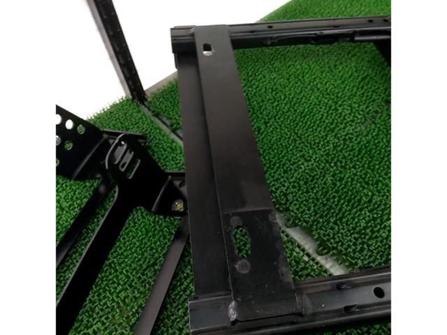 Kawai Works
Bottom closure ceremony seat rail
+ Side mounting adapter
Left
Golf 4
