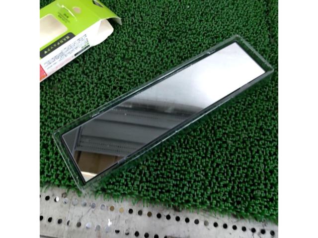 Tsuchiya Yack
DH-46
Room mirror