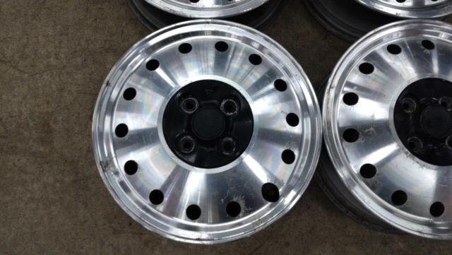 Daihatsu
Naked / L750S
Original aluminum wheel