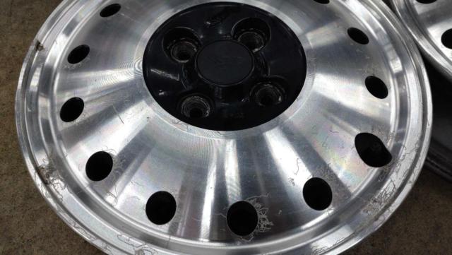 Daihatsu
Naked / L750S
Original aluminum wheel