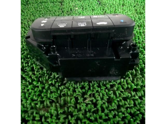 HONDA 純正エアコンスイッチ【N-BOX/JF1】