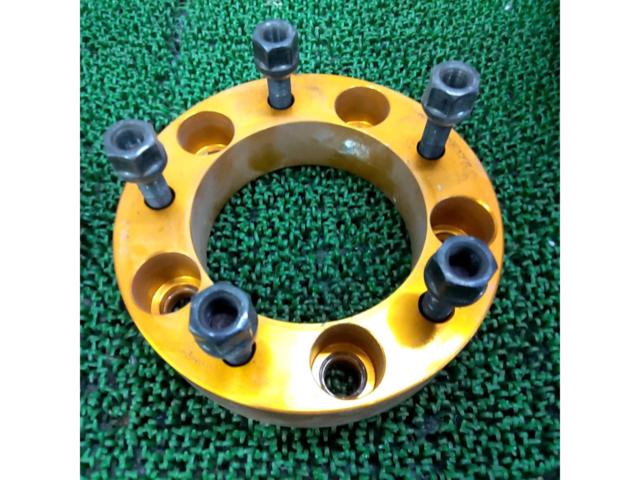 メーカー不明 ワイドトレットスペーサー【M12×P1.25 139.7-5H 40mm】