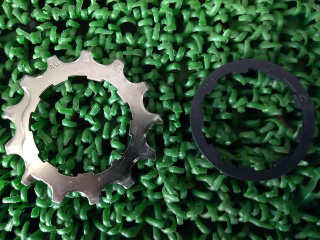 11S SHIMANO 105 CS-R7000 11-30T カセットスプロケット