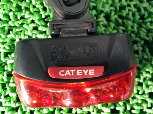 ※マウントエンドカットあり CATEYE TL-LD630 電池式リアライト