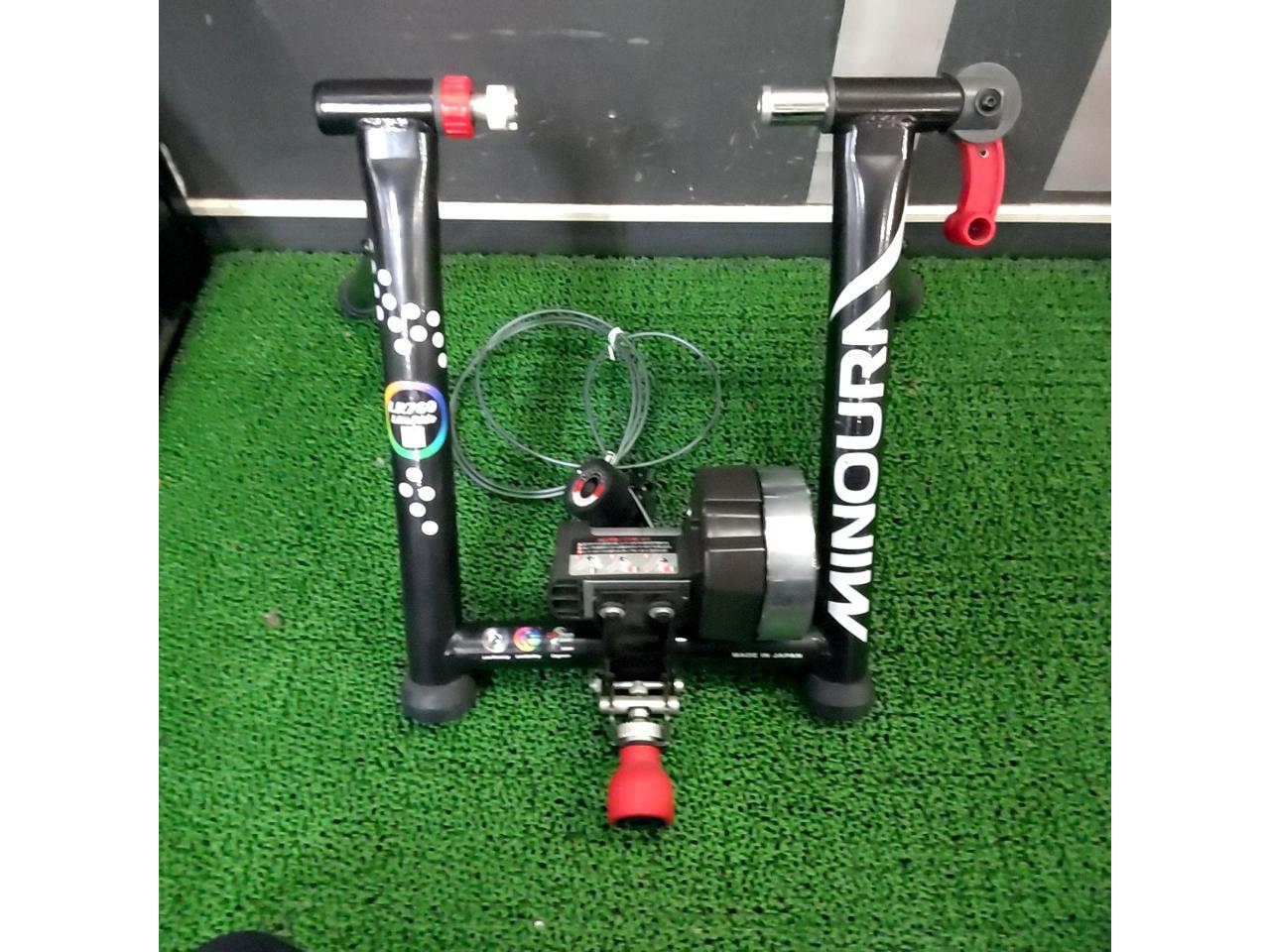 MINOURA LR760 固定式サイクルトレーナー