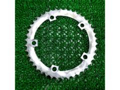42T/段数不明/PCD130 メーカー不明 チェーンリング シルバー