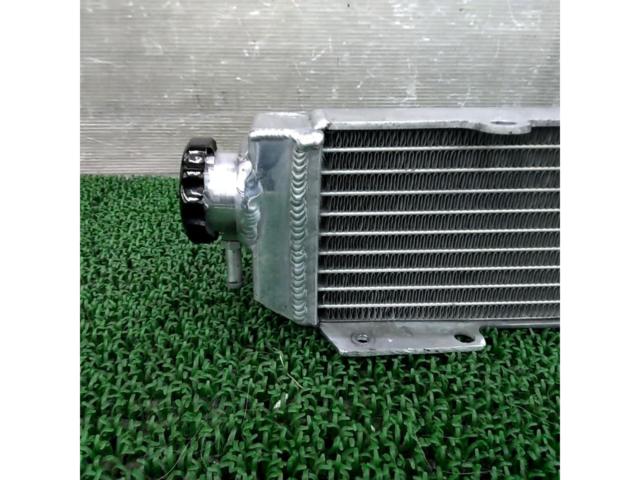 Unknown Manufacturer
Aluminum Radiator
CR80(’97-’02)/CR58R(’03-’07)