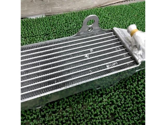 Unknown Manufacturer
Aluminum Radiator
CR80(’97-’02)/CR58R(’03-’07)