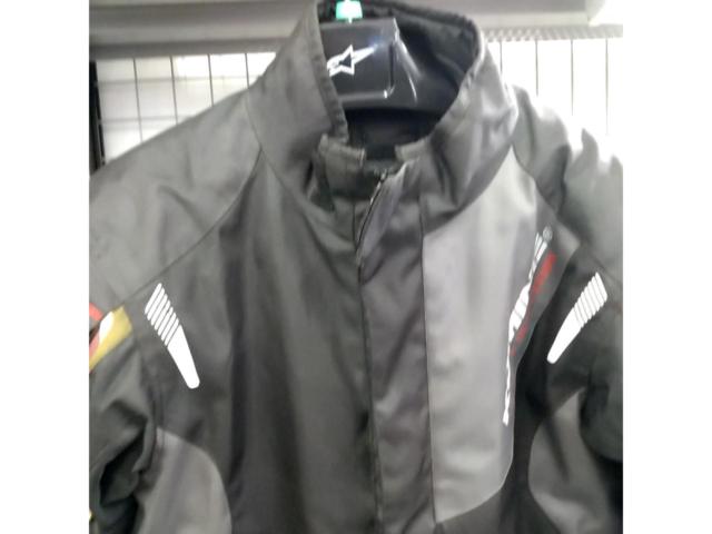 Size L
KOMINE
Protect short winter jacket
07-581