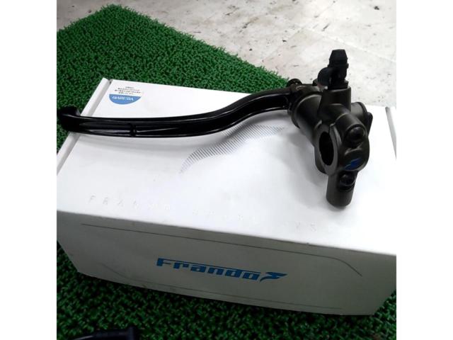 Frando ラジアルマスターシリンダー 5/8 汎用