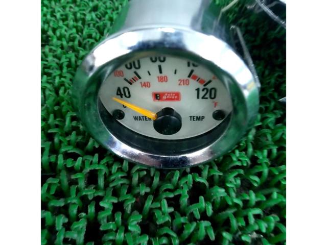 Autogauge
Water temperature gauge + tachometer