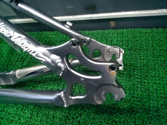 GIANT ACID 2002年頃 26インチMTBフレーム シルバー/26インチ用 Marzocchi BOMBER Z1 2002年? フロントサスペンションフォーク