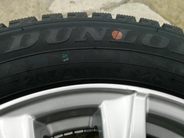 ☆新品タイヤ付大特価☆ weds JOKER GULID + DUNLOP WINTERMAXX WM02